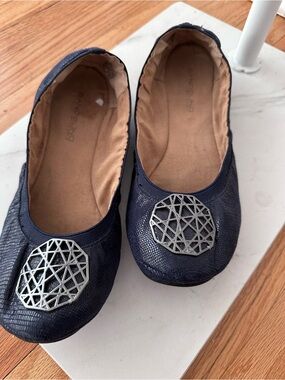 Bandolino Navy Ballet Flats with Silver Geometric Medallion